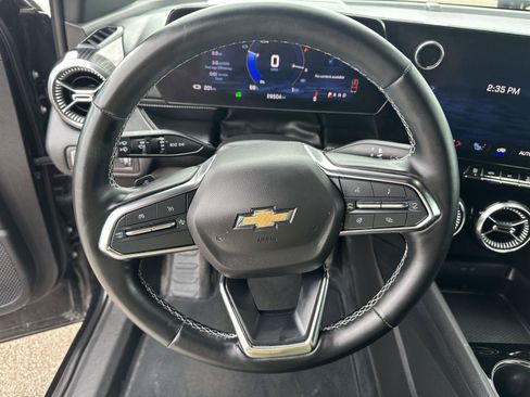 Used 2024 Chevrolet Blazer EV LT AWD/4WD image 19