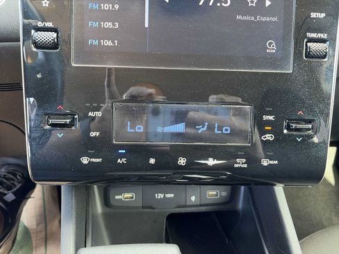 Used 2024 Hyundai Tucson SEL FWD image 16