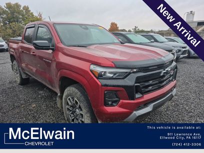 Used 2023 Chevrolet Colorado Z71 w/ Z71 Convenience Package 2