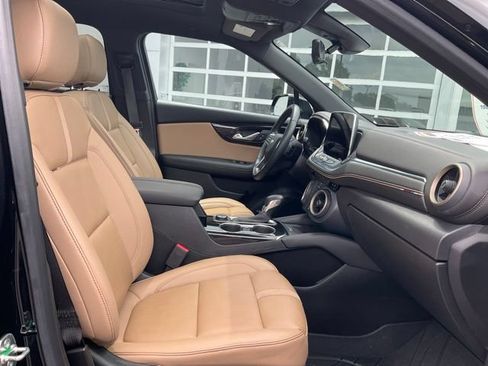 Used 2024 Chevrolet Blazer Premier w/ Driver Confidence II Package AWD/4WD image 10