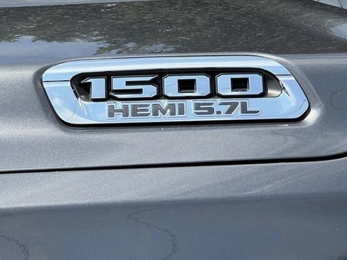 Used 2019 RAM 1500 Big Horn AWD/4WD image 2