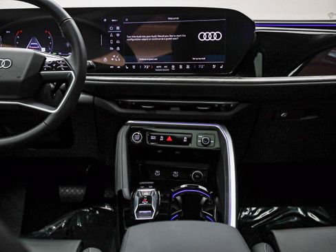 Certified 2025 Audi Q5 Premium Plus w/ Premium Plus image 14