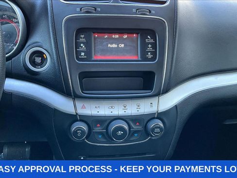 Used 2017 Dodge Journey SE FWD image 18
