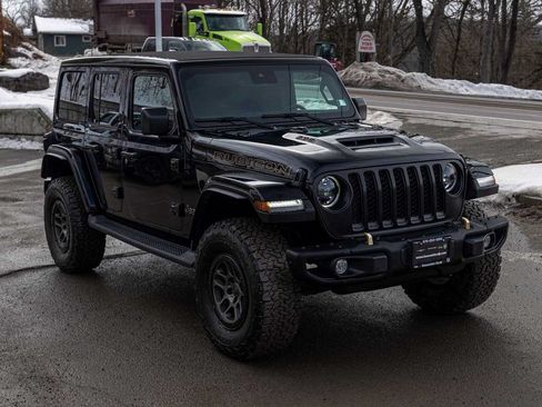 Used 2023 Jeep Wrangler Unlimited Rubicon 392 w/ Xtreme Recon 35" Tire Package AWD/4WD image 3