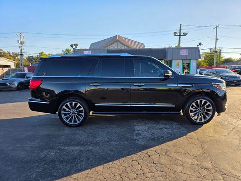 Used 2020 Lincoln Navigator L Reserve image 39