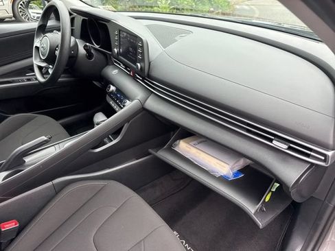 Used 2023 Hyundai Elantra SEL FWD image 24