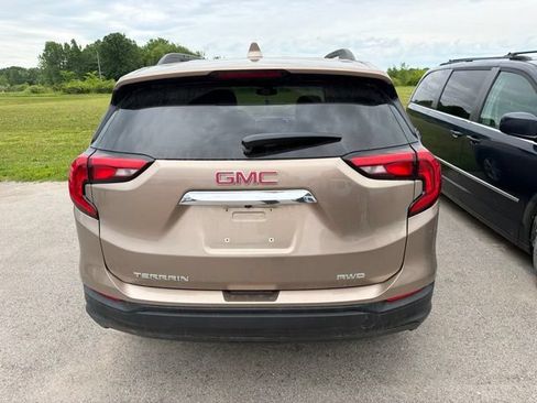 Used 2018 GMC Terrain SLE AWD/4WD image 10