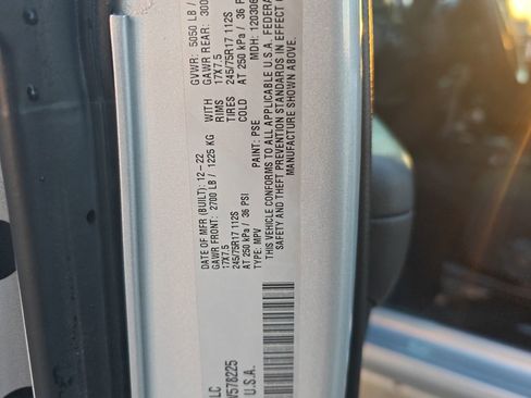 Used 2023 Jeep Wrangler Sport image 33