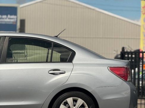 Used 2014 Subaru Impreza 2.0i AWD/4WD image 16