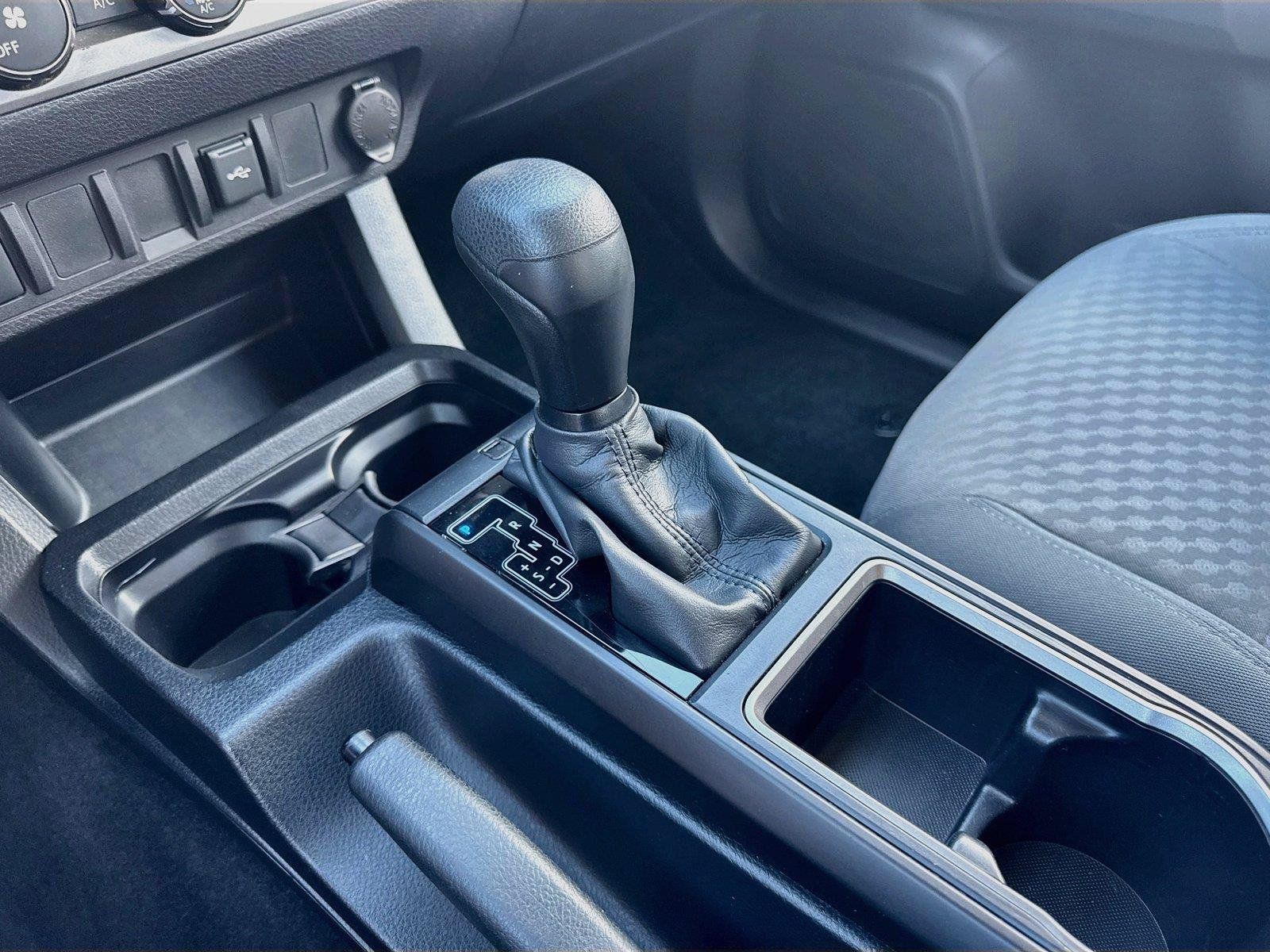 Used 2020 Toyota Tacoma SR w/ SR Convenience Package RWD image 20