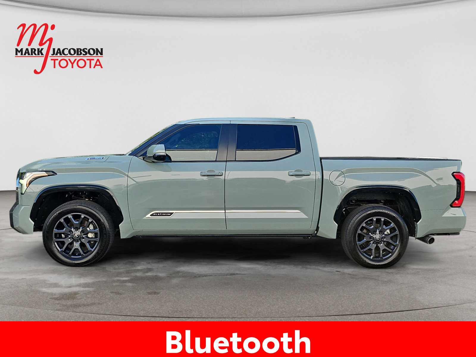 Used 2025 Toyota Tundra Platinum AWD/4WD image 15