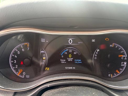 Used 2016 Jeep Grand Cherokee Limited AWD/4WD image 6