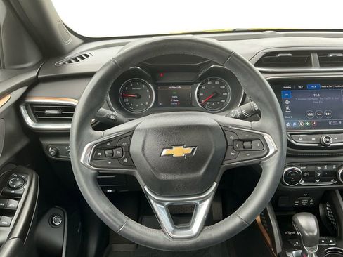 Used 2023 Chevrolet TrailBlazer ACTIV w/ Sun and Liftgate Package image 18