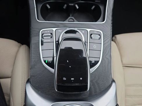 Used 2017 Mercedes-Benz C 300 4MATIC Cabriolet image 32