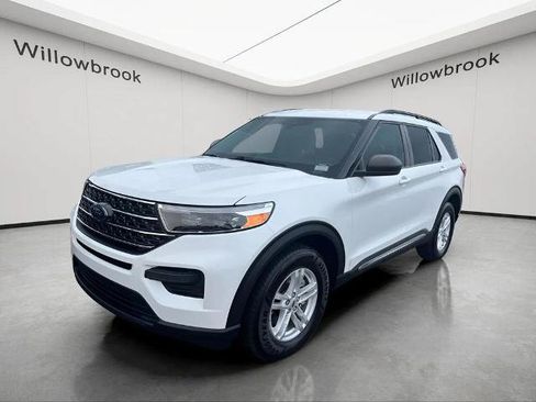 Certified 2023 Ford Explorer XLT AWD/4WD image 1