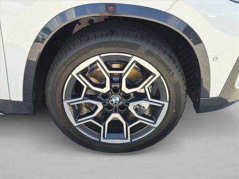 New 2026 BMW X1 xDrive28i w/ Technology Package AWD/4WD image 9