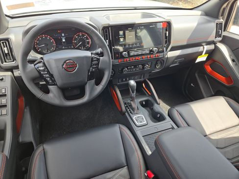 New 2026 Nissan Frontier PRO-4X w/ Pro Premium Package AWD/4WD image 13