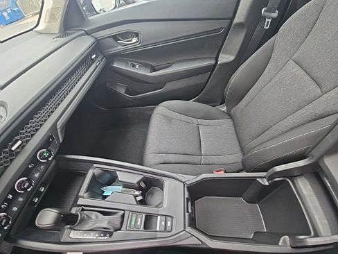 Certified 2025 Honda Accord SE image 23