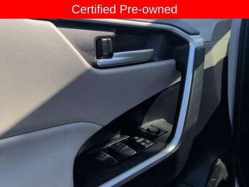 Certified 2025 Toyota RAV4 XLE AWD/4WD image 11