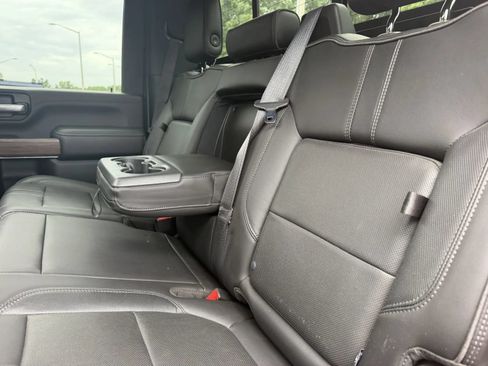 Used 2020 Chevrolet Silverado 3500 High Country w/ Z71 Off-Road Package AWD/4WD image 11
