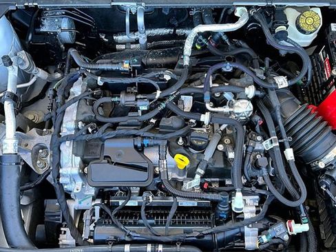 Used 2022 Ford Bronco Sport image 32