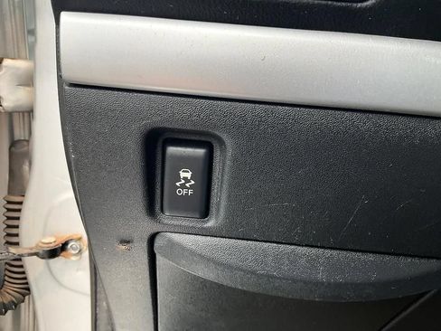 Used 2012 Nissan Sentra 2.0 S FWD image 16