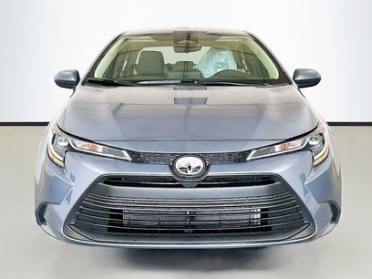 New 2025 Toyota Corolla LE