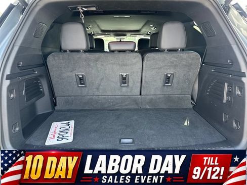 Certified 2024 Chevrolet Traverse RS w/ LPO, Floor Liner Package FWD image 24