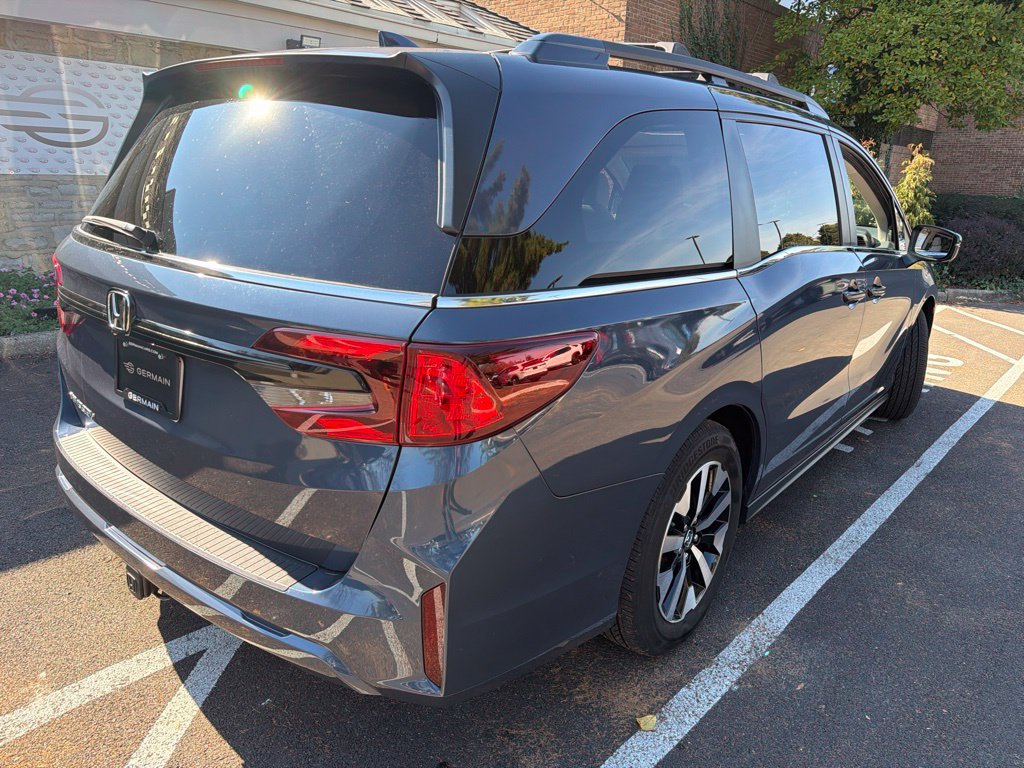 Used 2025 Honda Odyssey EX-L image 6