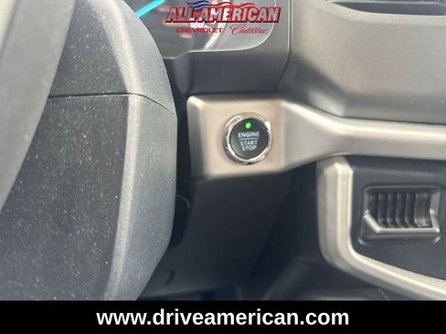 Used 2024 Ford Expedition XLT image 17