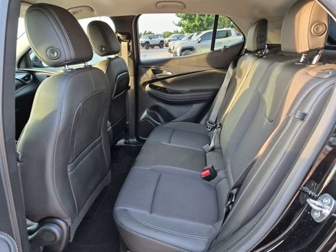 Used 2023 Buick Encore GX Preferred FWD image 34
