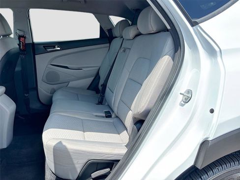 Used 2019 Hyundai Tucson SE AWD/4WD image 22