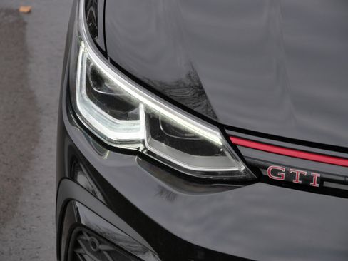 Certified 2024 Volkswagen GTI S image 16