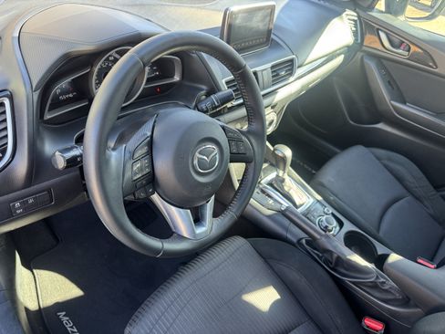 Used 2015 MAZDA MAZDA3 i Touring image 12