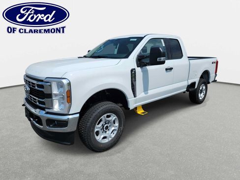 New 2026 Ford F250 XLT w/ Snow Plow Prep Package AWD/4WD image 1