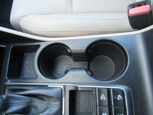 Used 2016 Hyundai Tucson Limited w/ Option Group 03 image 48