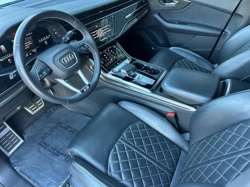 Used 2023 Audi SQ7 Prestige w/ Prestige Package AWD/4WD image 10