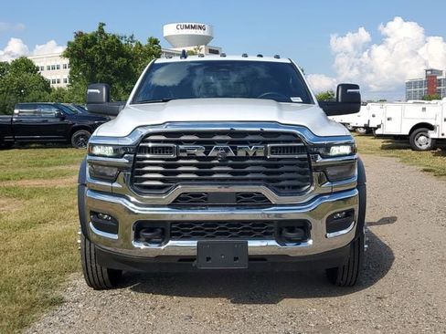 New 2025 RAM 5500 Tradesman image 2