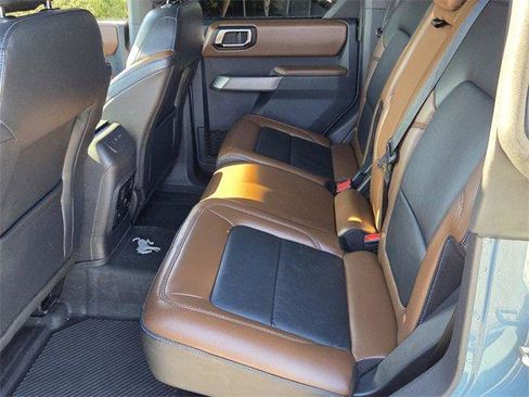 Used 2023 Ford Bronco Outer Banks image 10