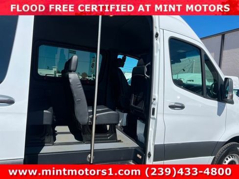 Used 2021 Mercedes-Benz Sprinter 2500 image 23