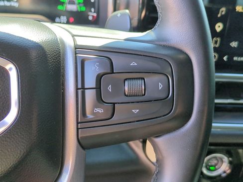 Used 2023 GMC Sierra 1500 SLT w/ SLT Premium Package AWD/4WD image 16