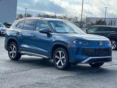 New 2026 Volkswagen Tiguan SE