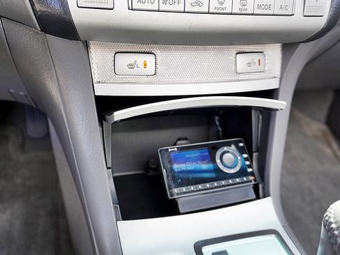 Used 2005 Toyota Solara SLE image 25