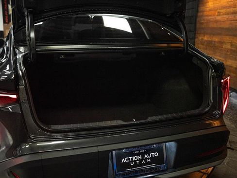 Used 2025 Kia K4 LXS image 7