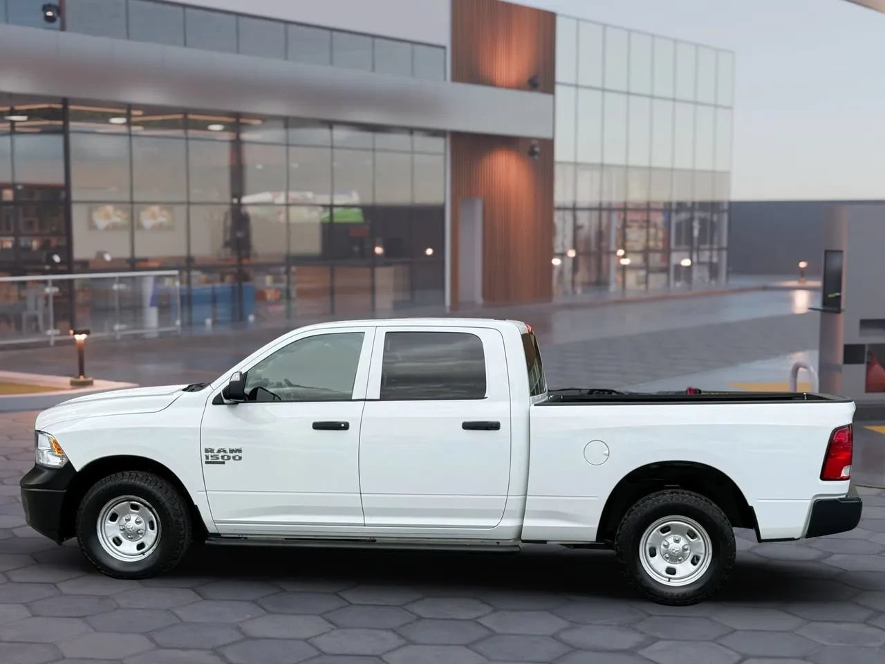 Used 2019 RAM 1500 Tradesman w/ Popular Equipment Group AWD/4WD image 3