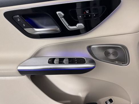 New 2026 Mercedes-Benz GLC 300 4MATIC image 24