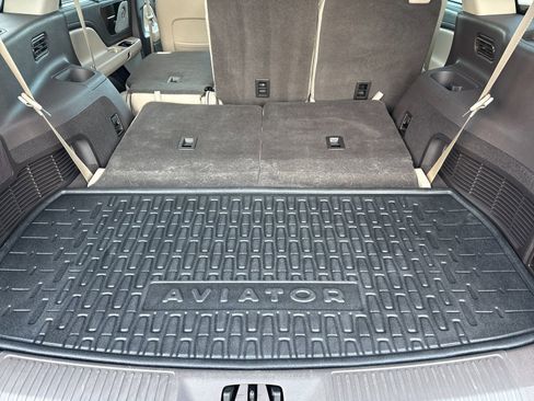 Used 2022 Lincoln Aviator Reserve w/ Equipment Group 201A image 18