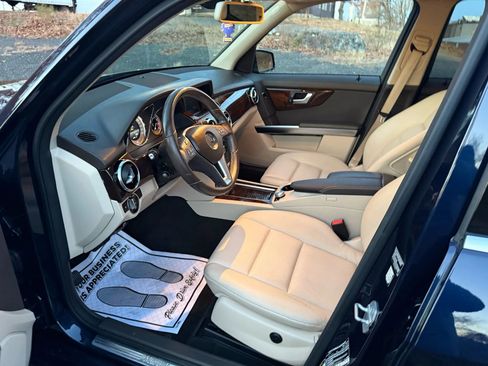 Used 2015 Mercedes-Benz GLK 350 4MATIC image 12