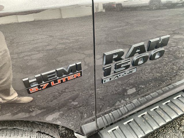Used 2019 RAM 1500 Express w/ Wheel & Sound Group AWD/4WD image 28