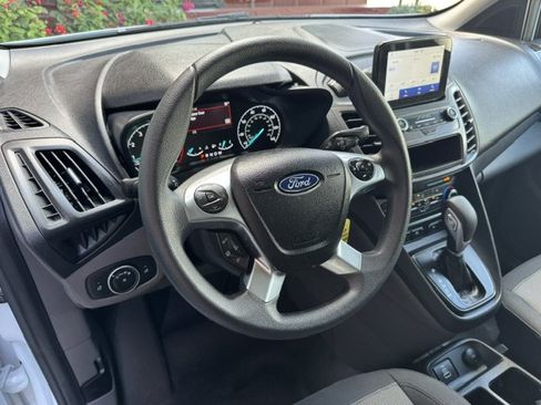 Used 2023 Ford Transit Connect XL FWD image 10